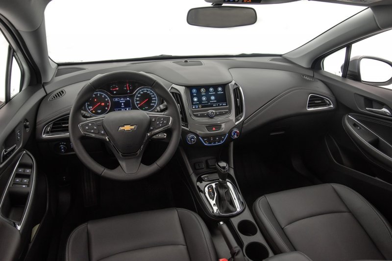 Chevrolet Cruze 2020 салон