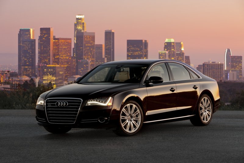 Audi a8 2015