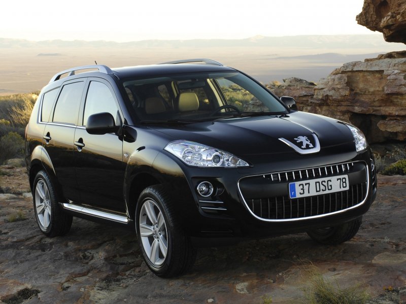 Кроссовер Peugeot 4007