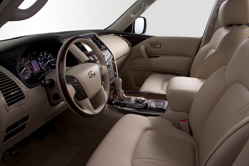 Салон Infiniti qx56 2013