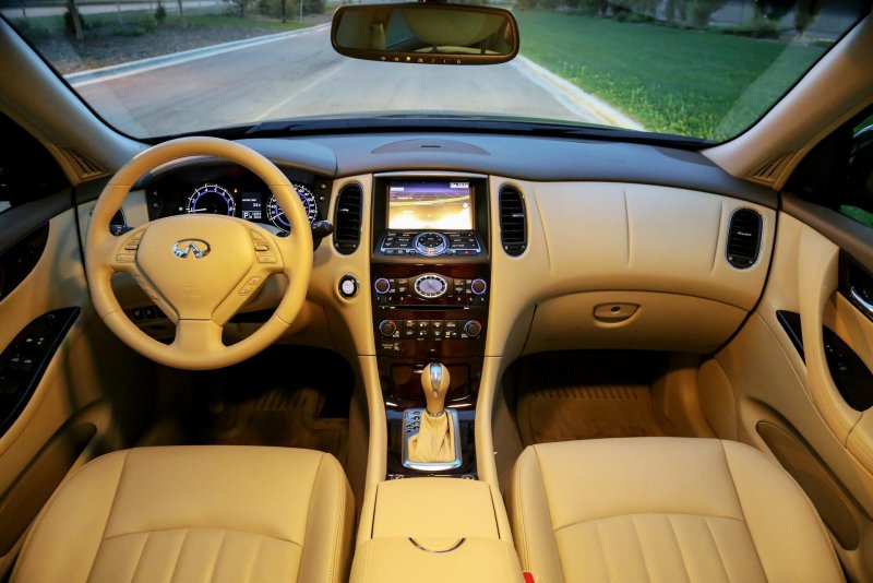 Infiniti ex37 салон