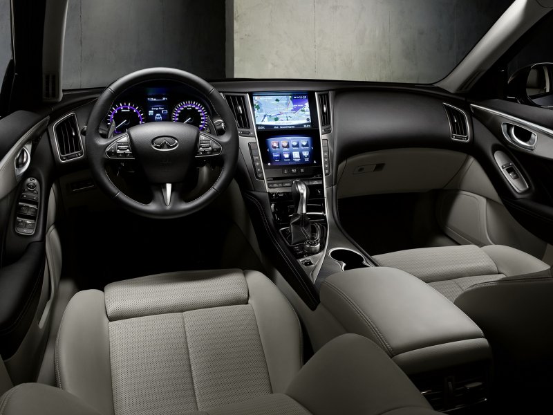 Infiniti fx50 белый салон