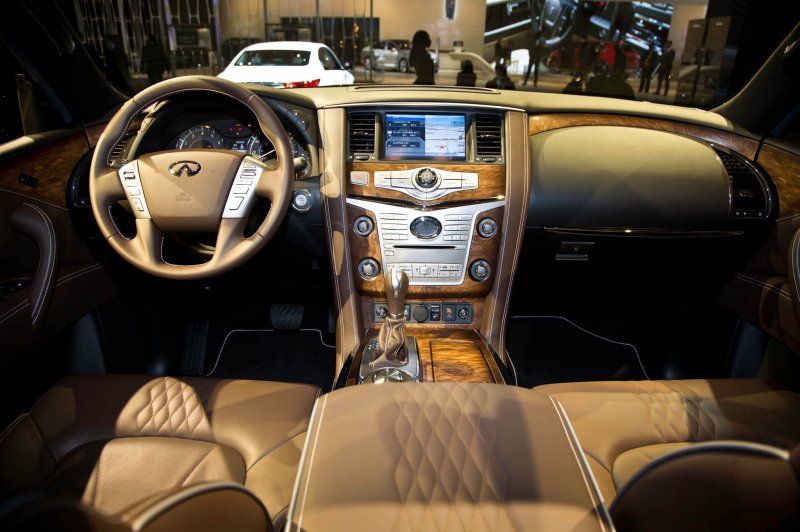 Инфинити qx50 интерьер