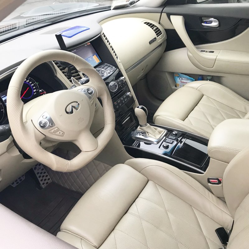 Infiniti fx37 салон