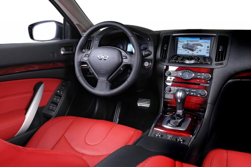 Infiniti g37 салон