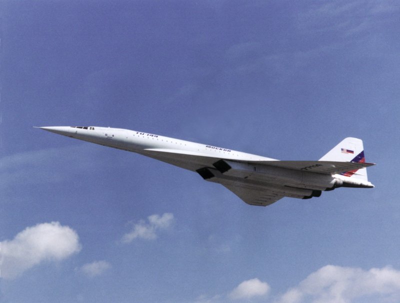 Самолет ту 144