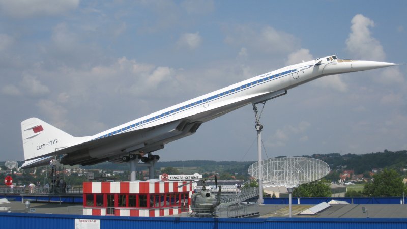 Русский Конкорд ту-144