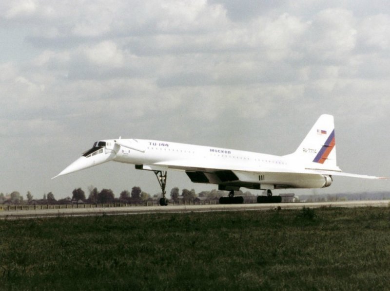 Ту 144 внутри салона