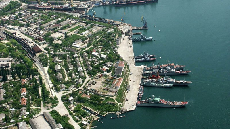База Черноморского флота в Севастополе