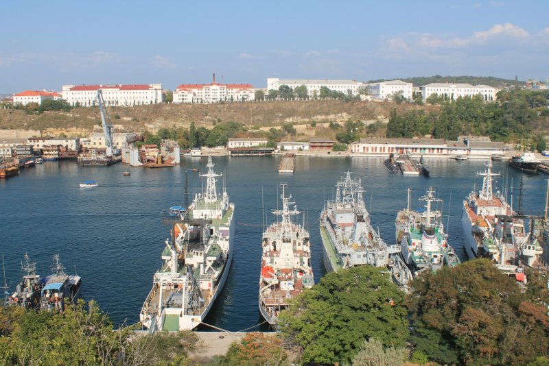Севастопольский морской торговый порт