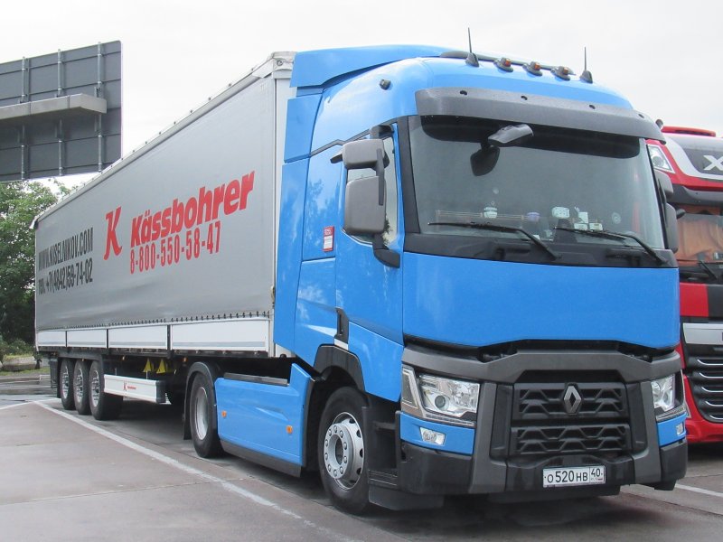 Грузовик Renault Magnum