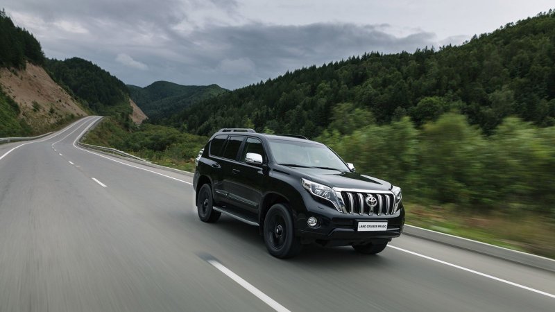 Toyota Land Cruiser Прадо 300