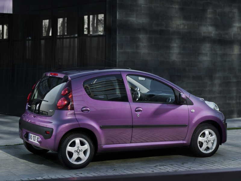 Peugeot 107 i