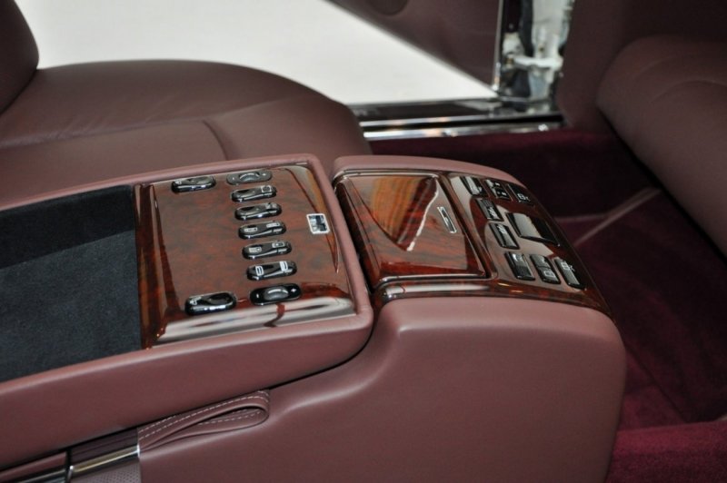 Ключ от Mercedes Benz w222