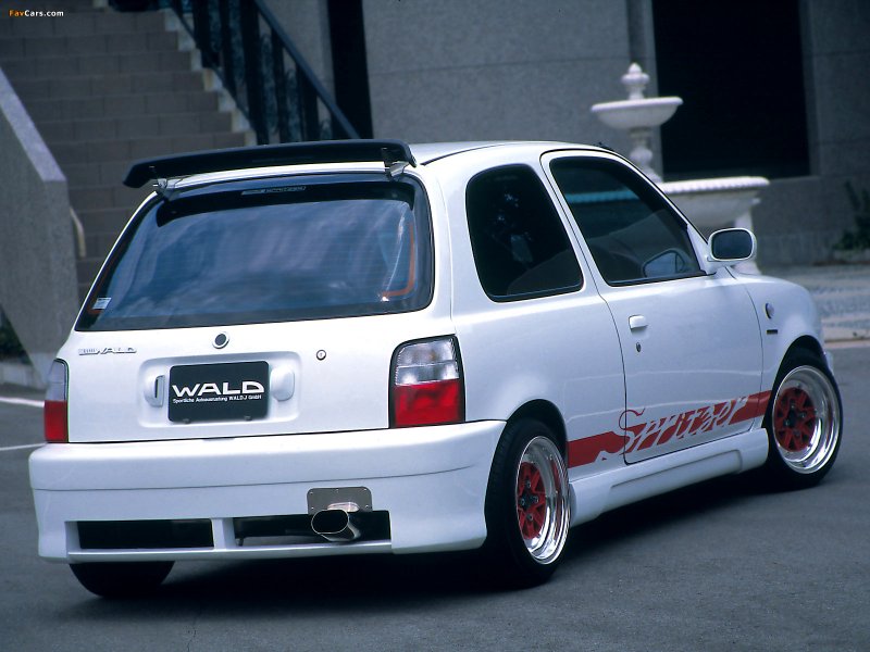 Nissan March 11