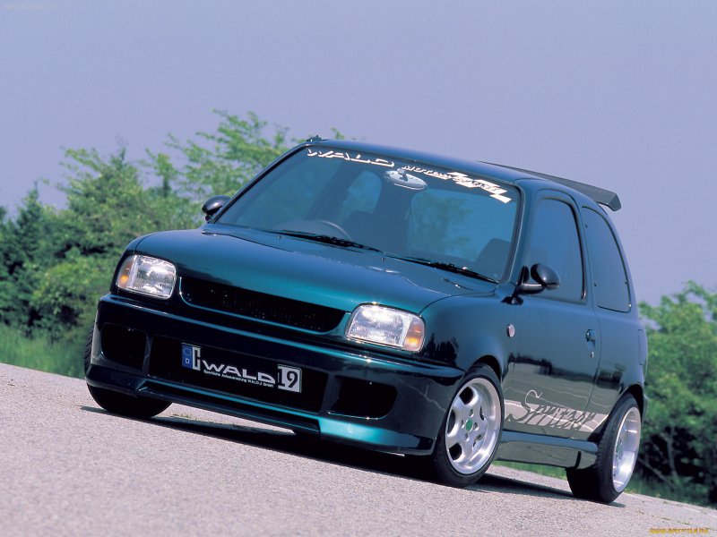 Nissan March 1999