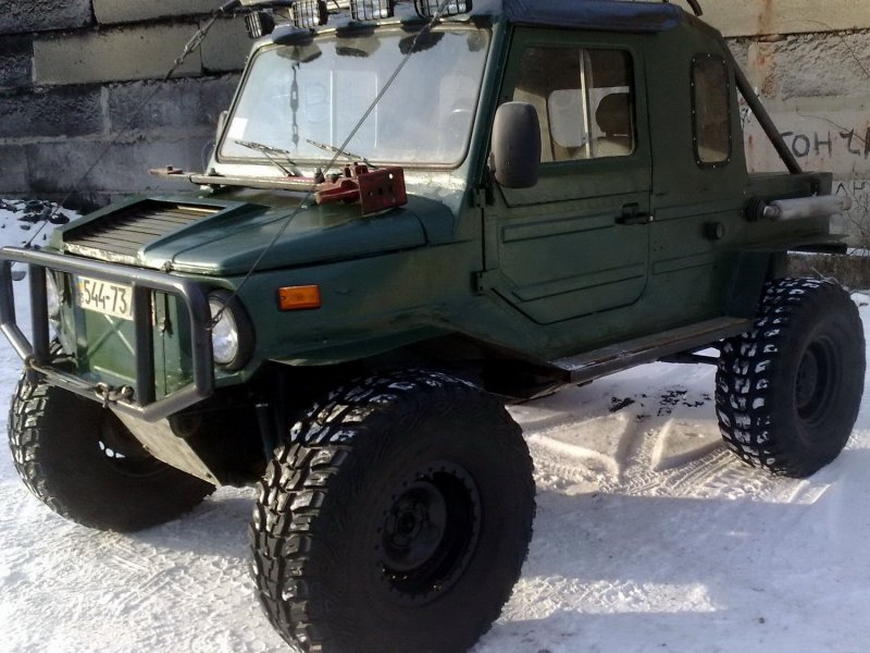 ЛУАЗ 969 болотоход
