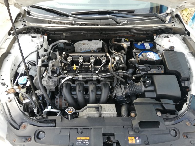 Mazda 6 2007 под капотом