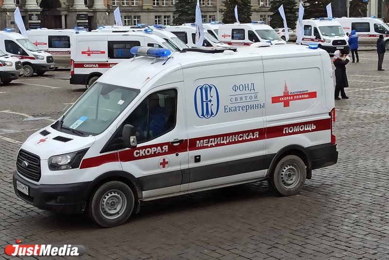 Новые машины скорой помощи 2021