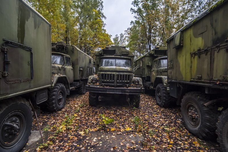 ЗИЛ-164 брошенная техника