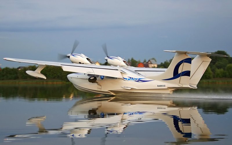 Самолет-амфибия л-42 "Чайка"