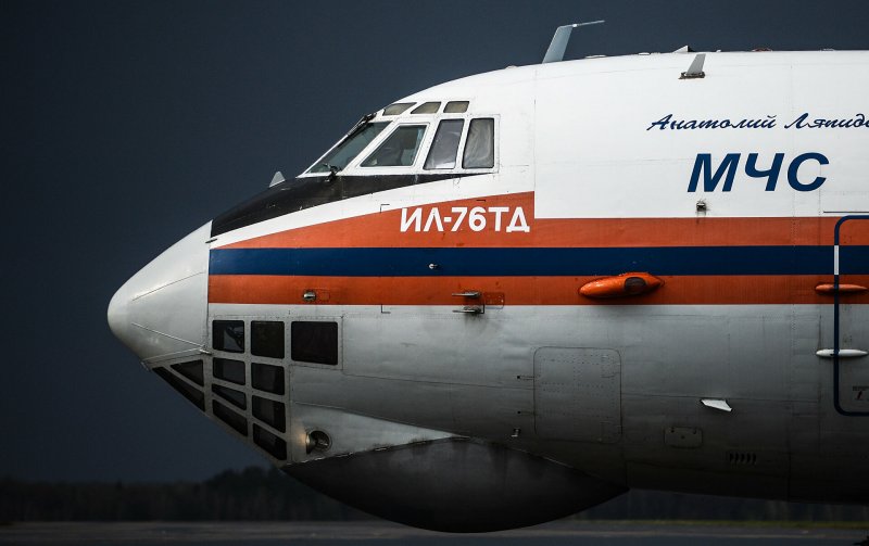 Авиации МЧС России ил-76