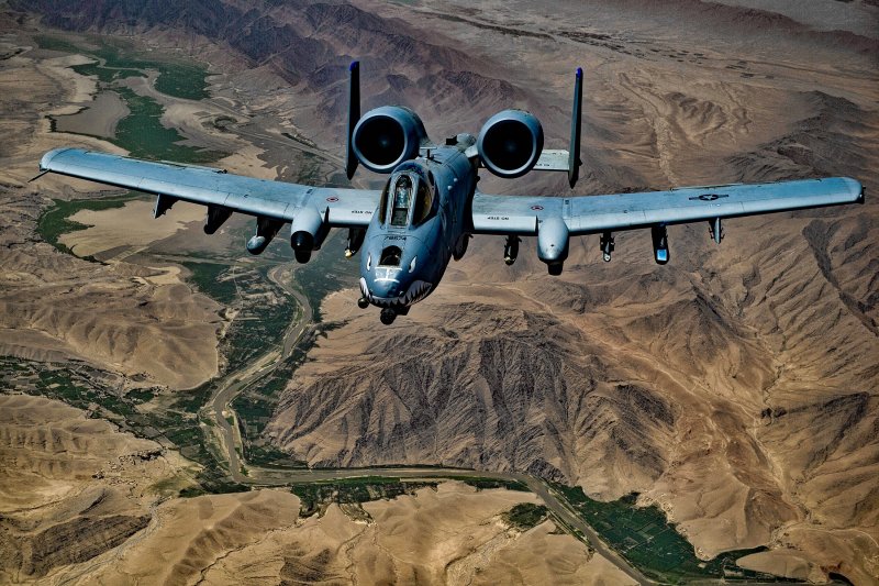 Штурмовик а-10 Thunderbolt 2