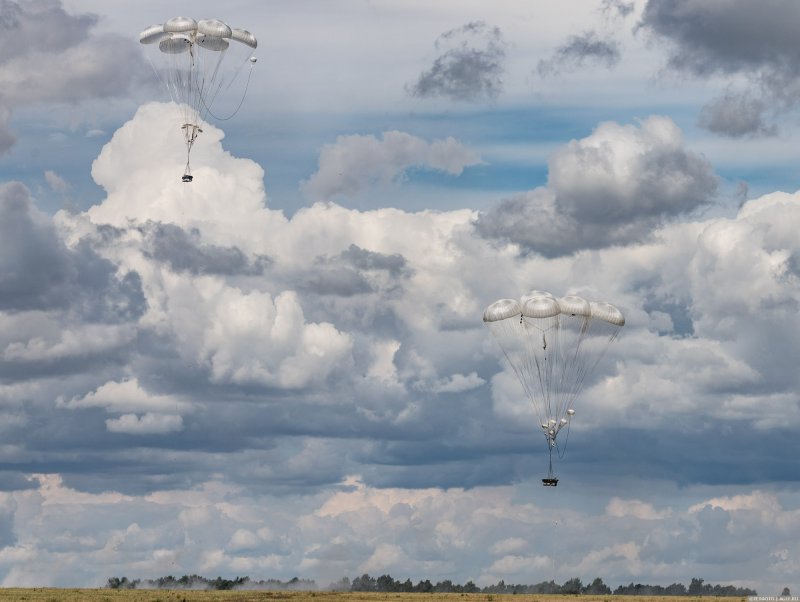 Прыжки с парашютом с вертолета ми-8