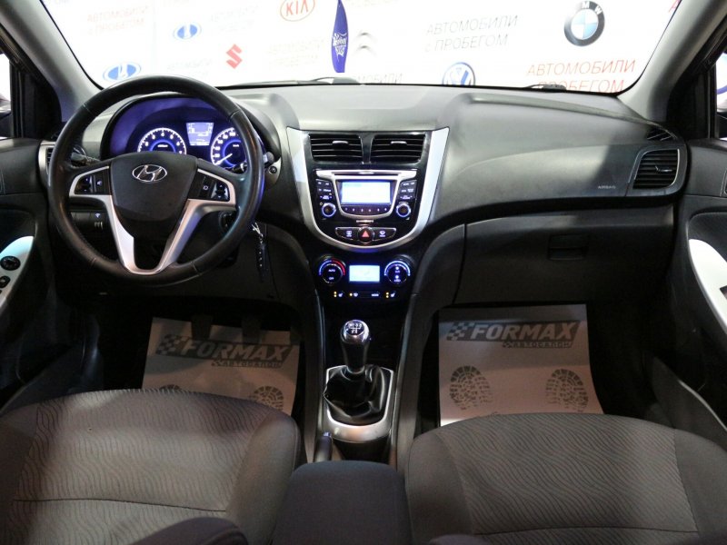 Hyundai Solaris 1.6 at
