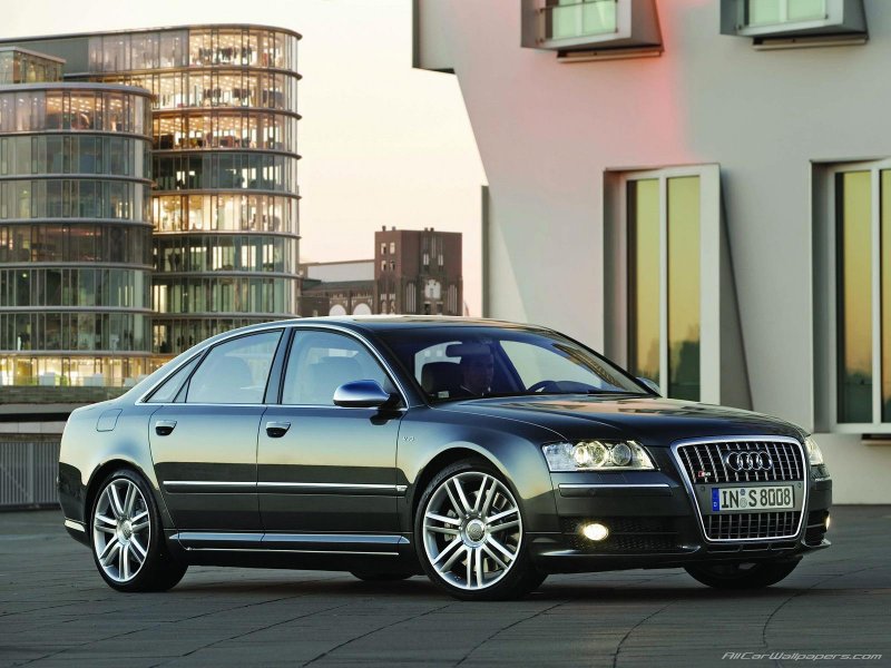 Ауди s8 2010