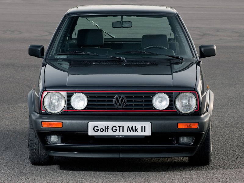 Volkswagen Golf 2 GTI