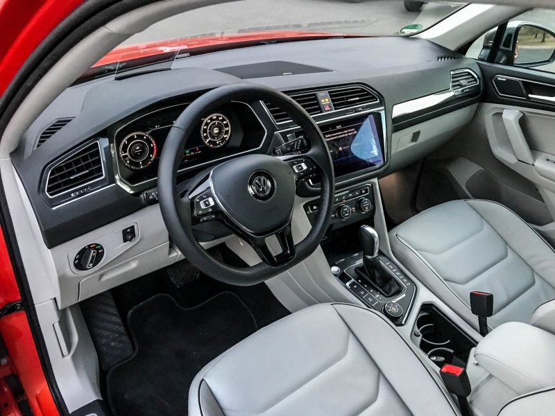 Volkswagen Tiguan II салон