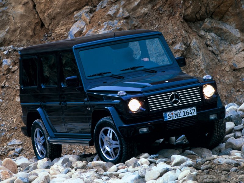 Mercedes-Benz g500 w463