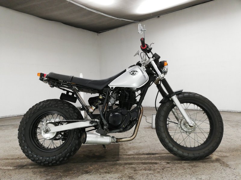 Yamaha tw200