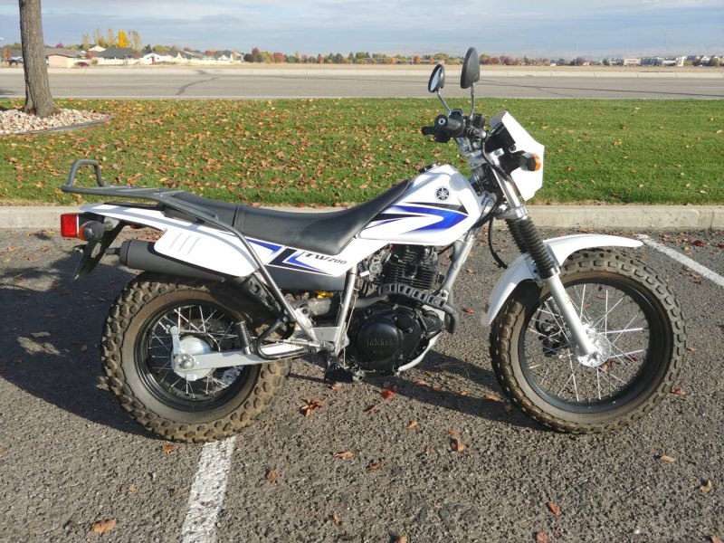 Yamaha TW 220