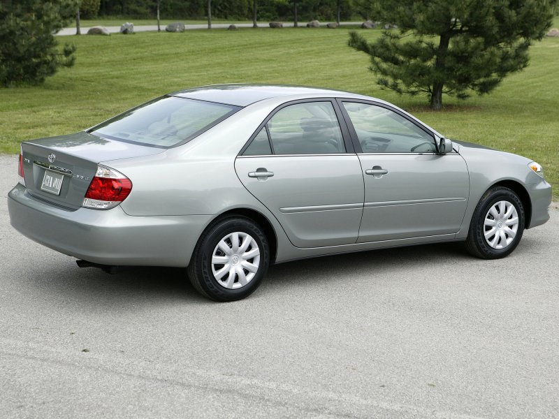 Toyota Camry 2004 2.4