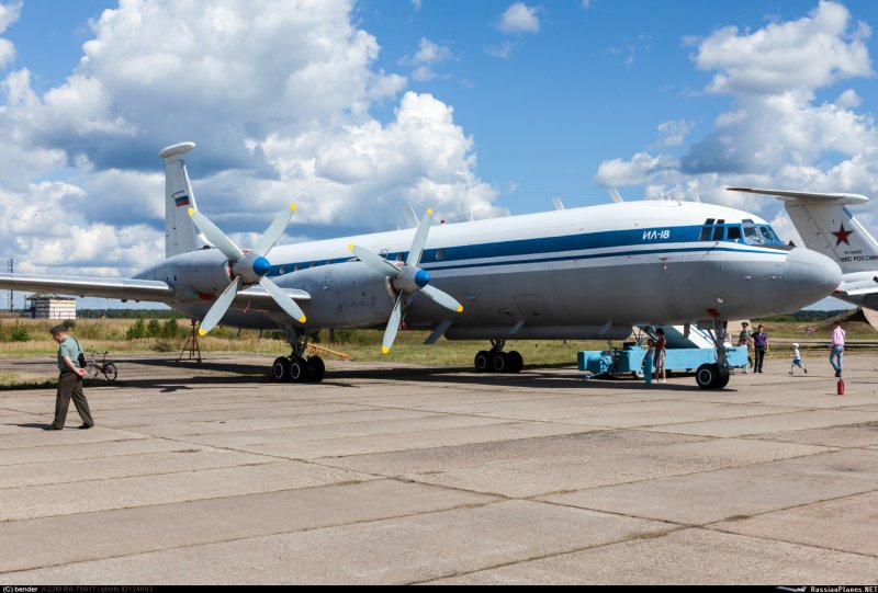 Ил-22 самолёт