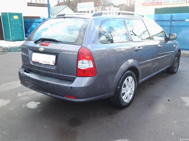 Chevrolet Lacetti sedan