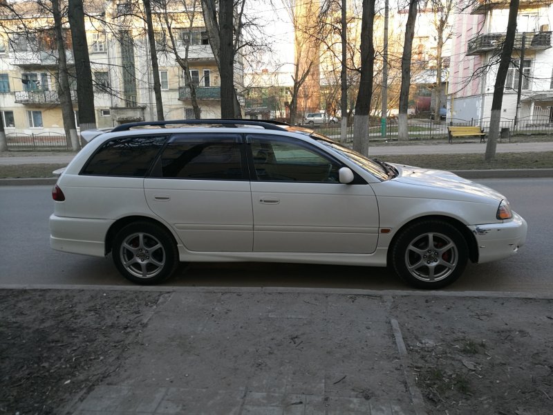 Toyota Caldina Рестайлинг 2000, универсал, 2 поколение