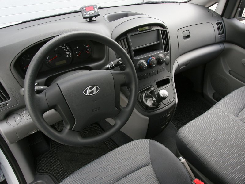 Hyundai h1 2008 салон