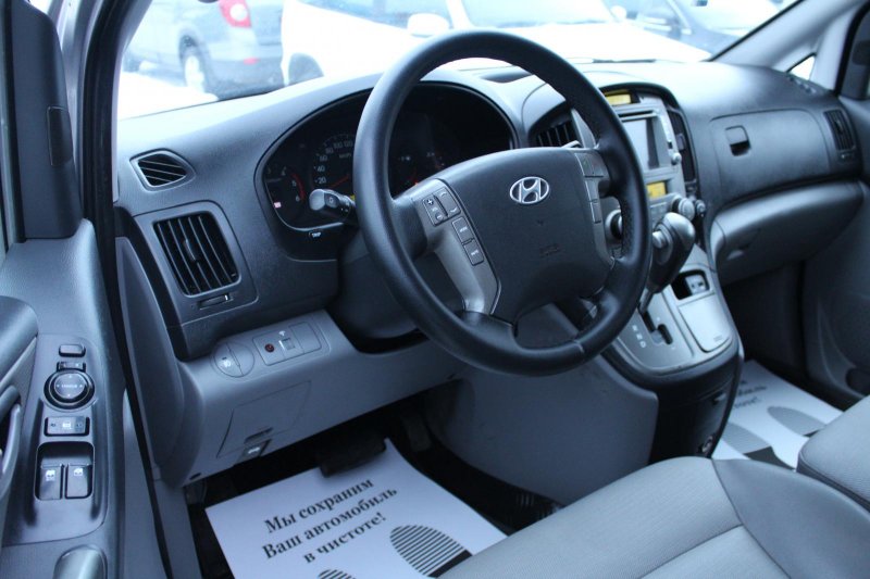 Хендай h1 2011