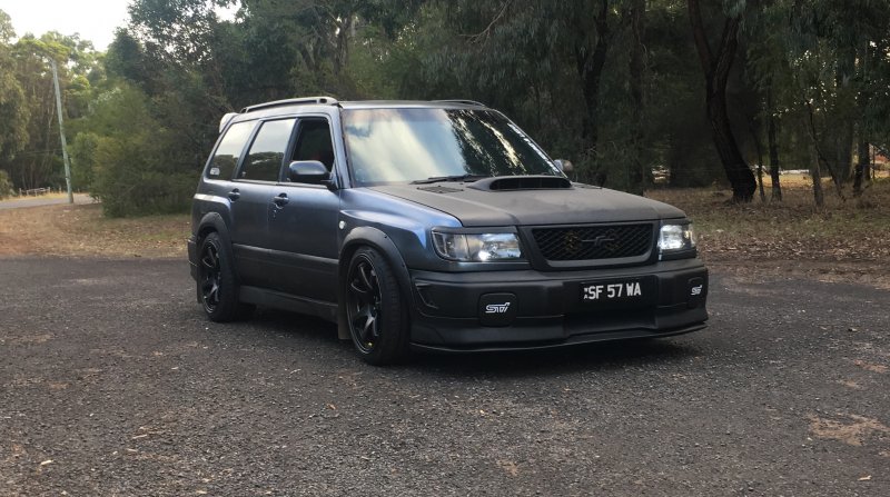 Subaru Forester sf5 зеленый