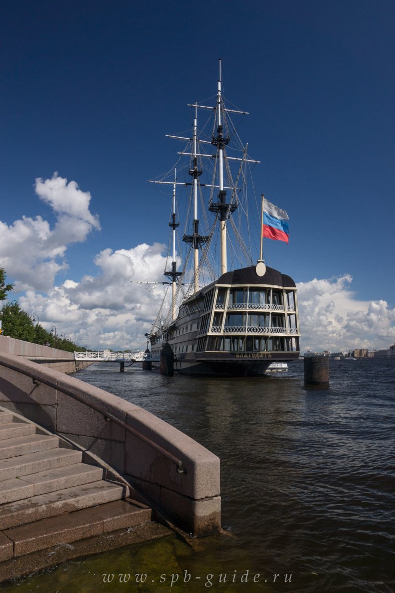 Благодать корабль Санкт-Петербург
