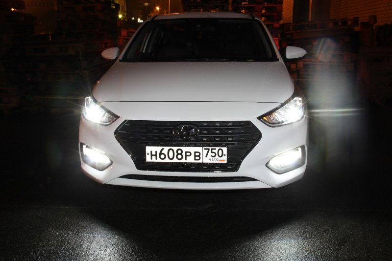 Hyundai Solaris 2018 белый
