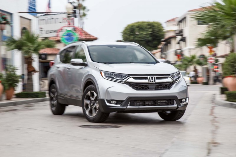Toyota rav4 и Honda CR-V