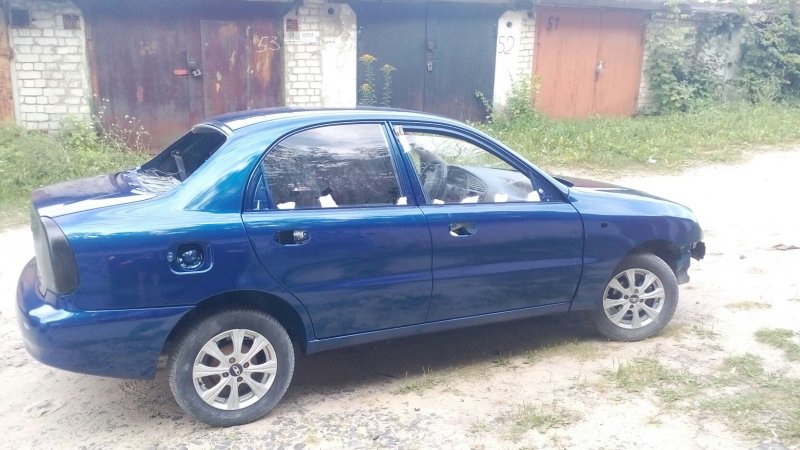 Синяя матовая Chevrolet lanos