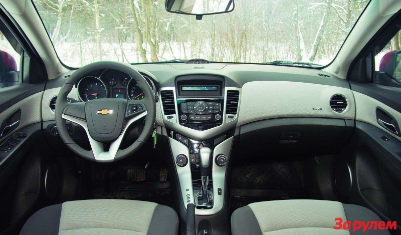 Chevrolet Cruze 2012 салон