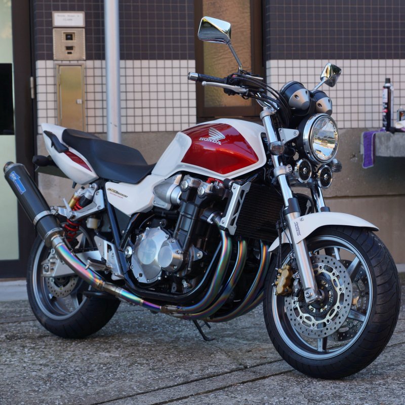 Honda CB 1300 super four