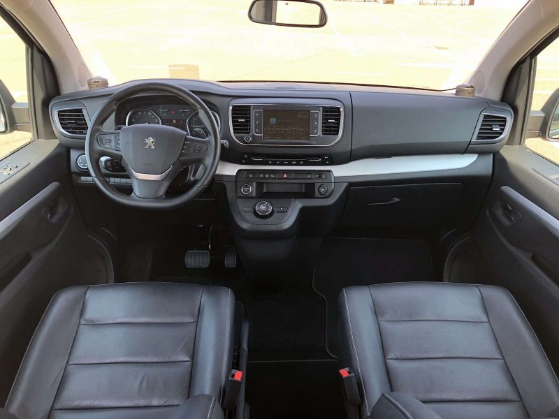 Peugeot traveller Business VIP 2020