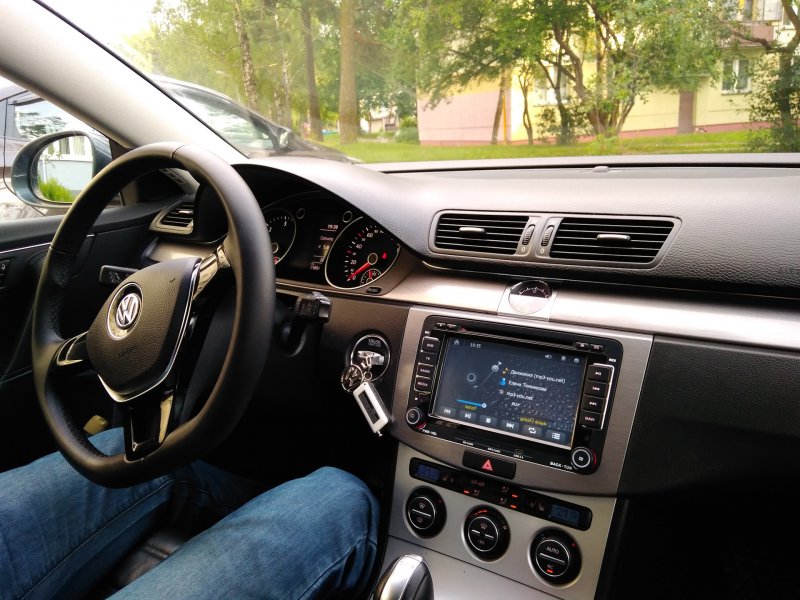 VW Passat b6 2005 салон